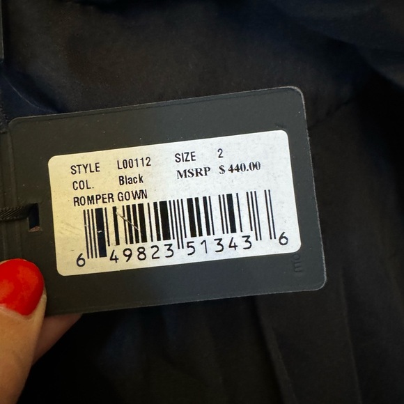 Unique Romper Gown Lotus Threads - Picture 8 of 9